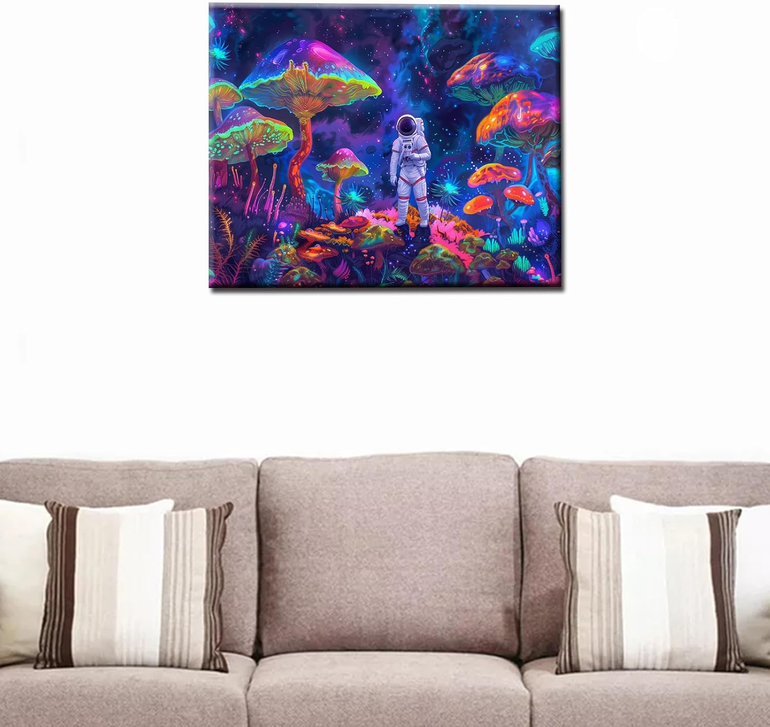 tucocoo-paint-by-numbers-astronaut-mushroom-planet-malset-40x50 image 2