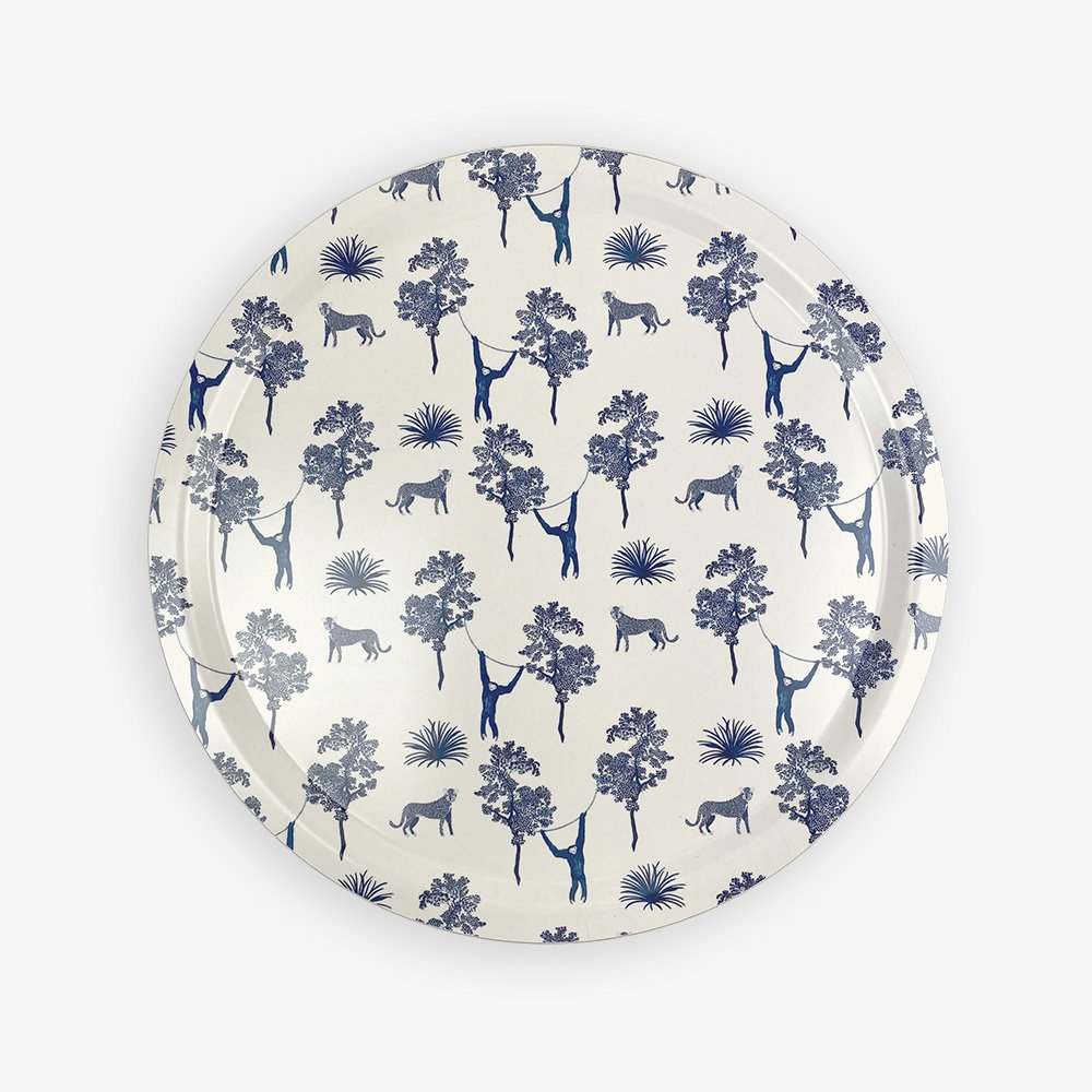 all-the-ways-to-say-round-trays-blue-jungle-tablett-rund-39-cm image 1