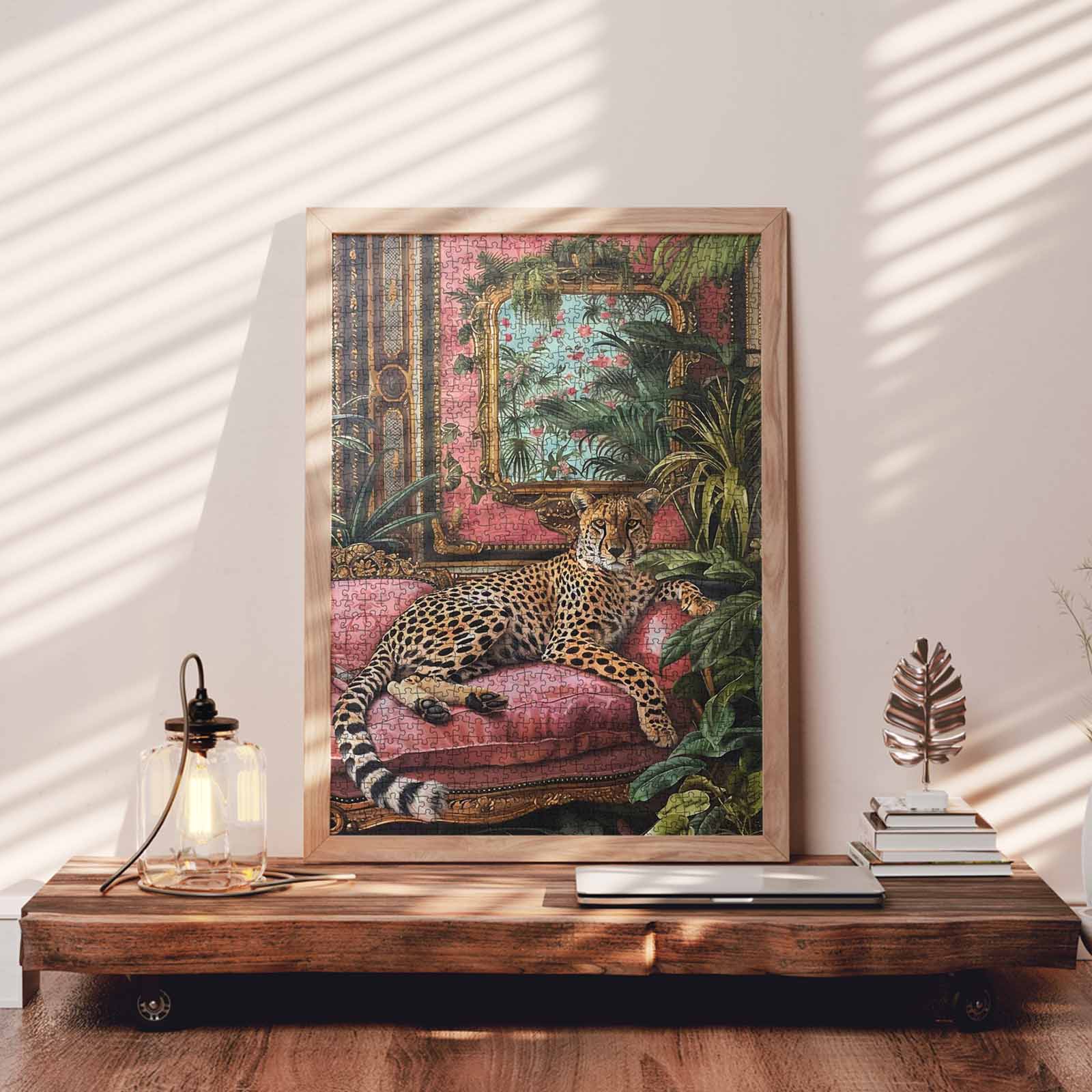 tucocoo-gepard-auf-sofa-puzzle-1000-teile-tiermotiv image 3