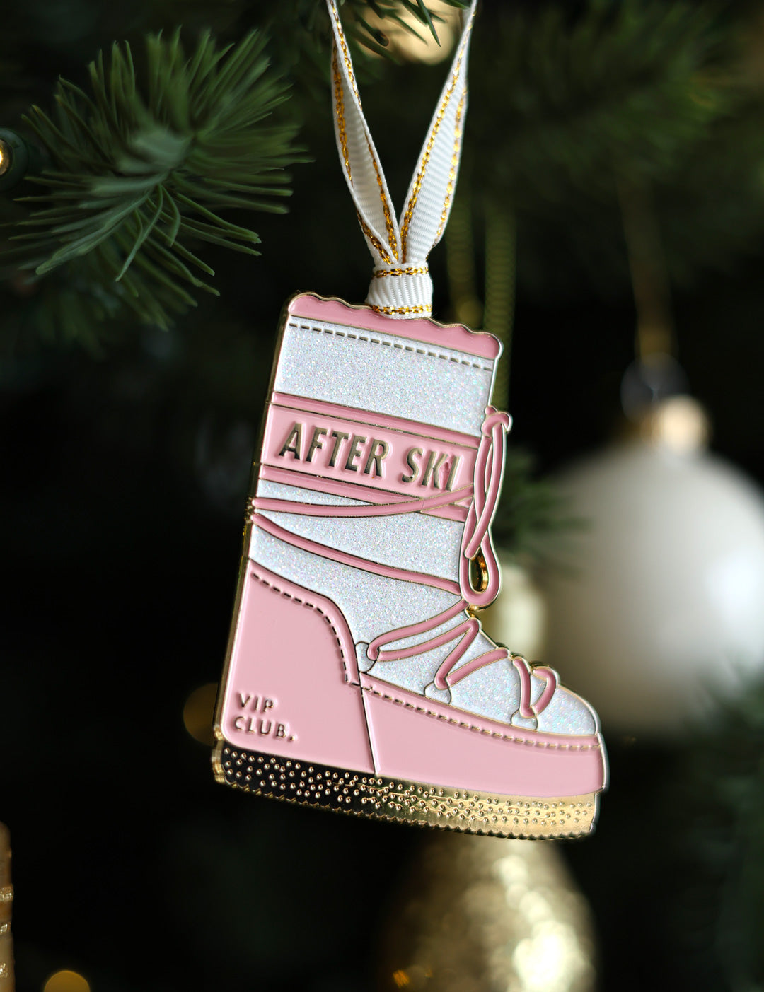 all-the-ways-to-say-snow-boot-weihnachtsanh-nger-emaille image 2
