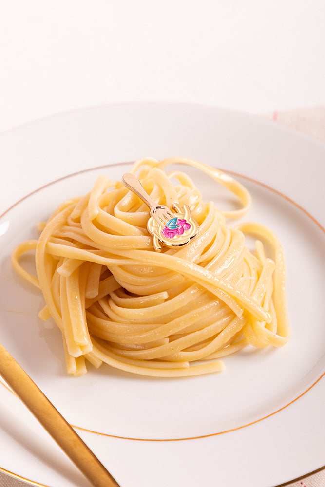 all-the-ways-to-say-fork-and-pasta-pin-emaille-23x27-mm image 3