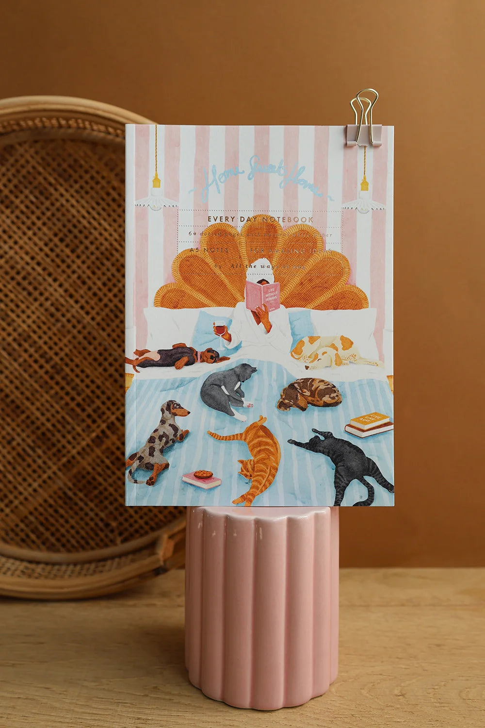 all-the-ways-to-say-without-humans-notizbuch-a5-goldfolie-tiere image 2
