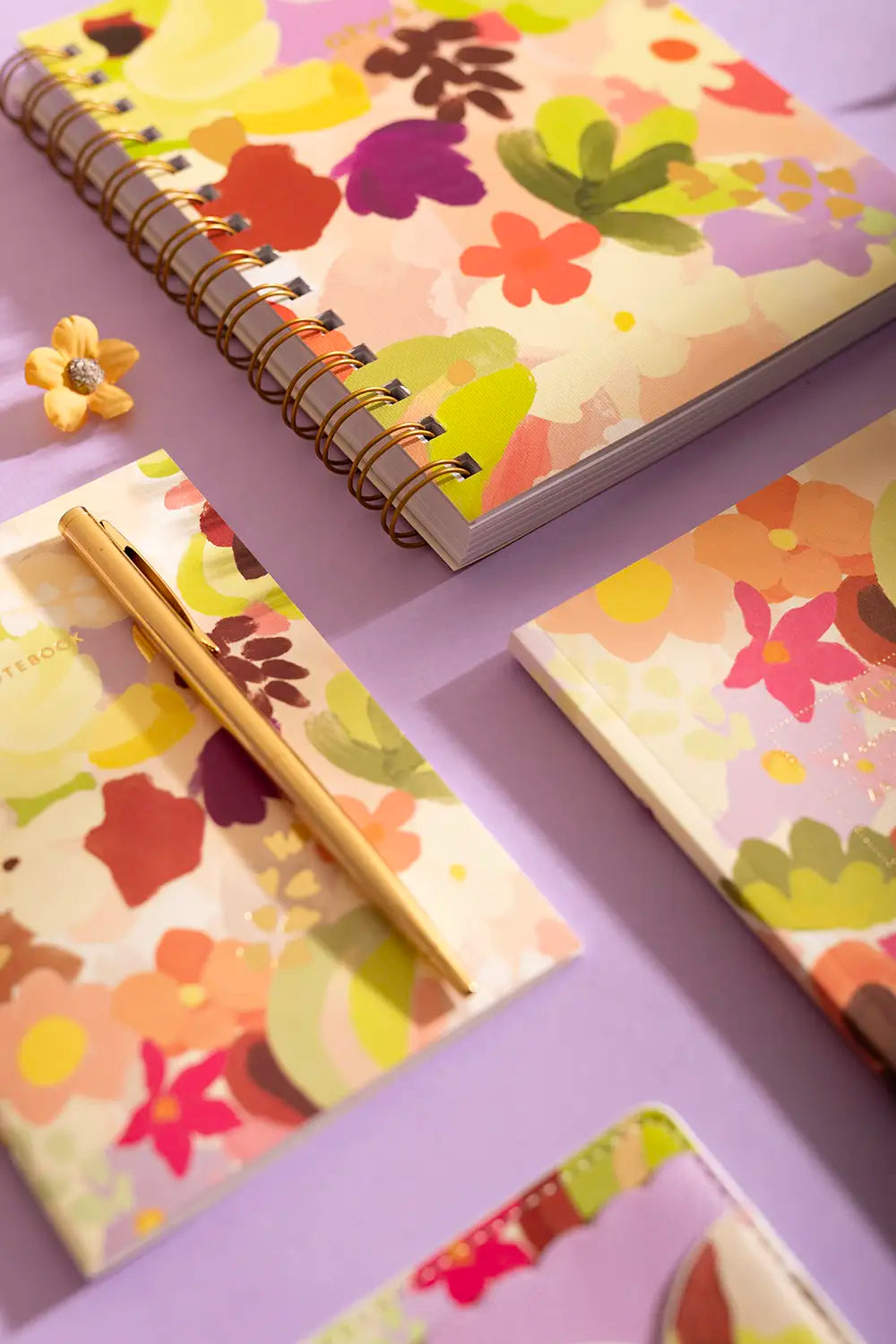 all-the-ways-to-say-spring-sweets-notizbuch-a5-blumen image 3