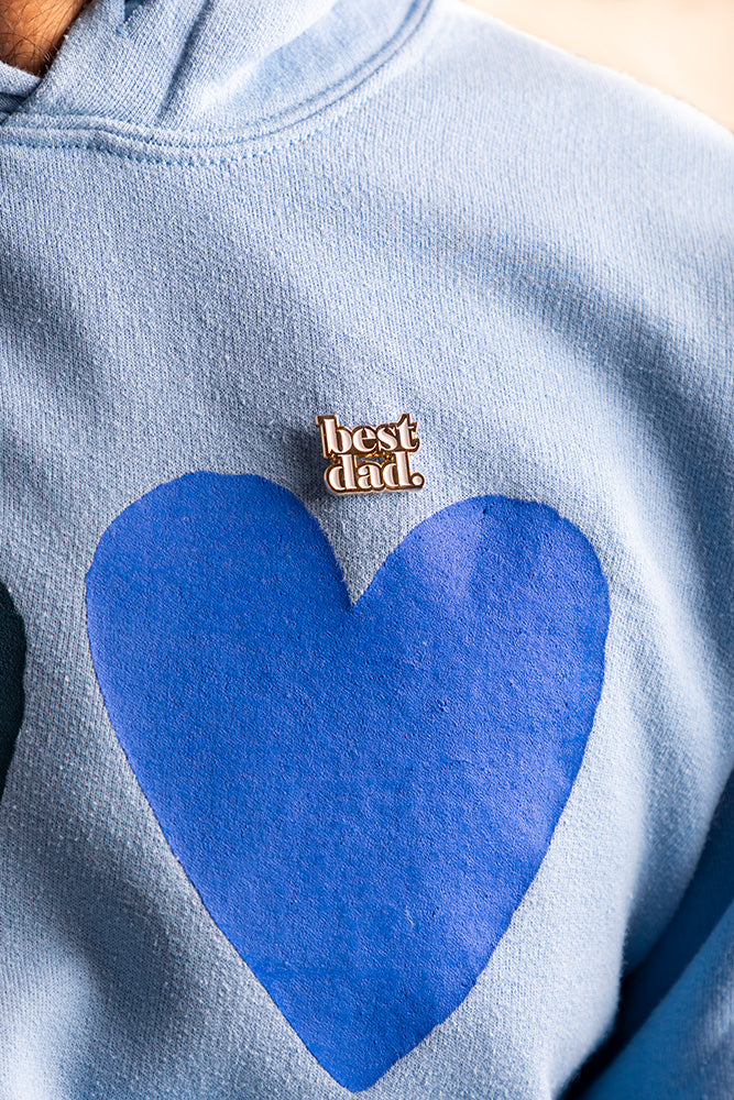 all-the-ways-to-say-best-dad-pin-emaille-gold-23-mm image 3