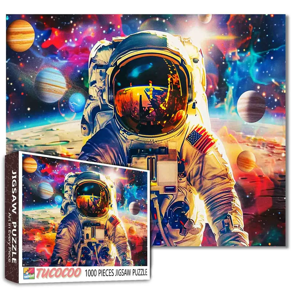 tucocoo-astronaut-shining-golden-sunlight-puzzle-1000-teile-space image 1