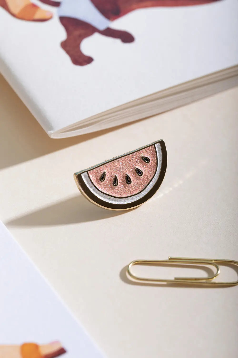 all-the-ways-to-say-watermelon-pin-25x13-mm-melone-gold-emaille image 2