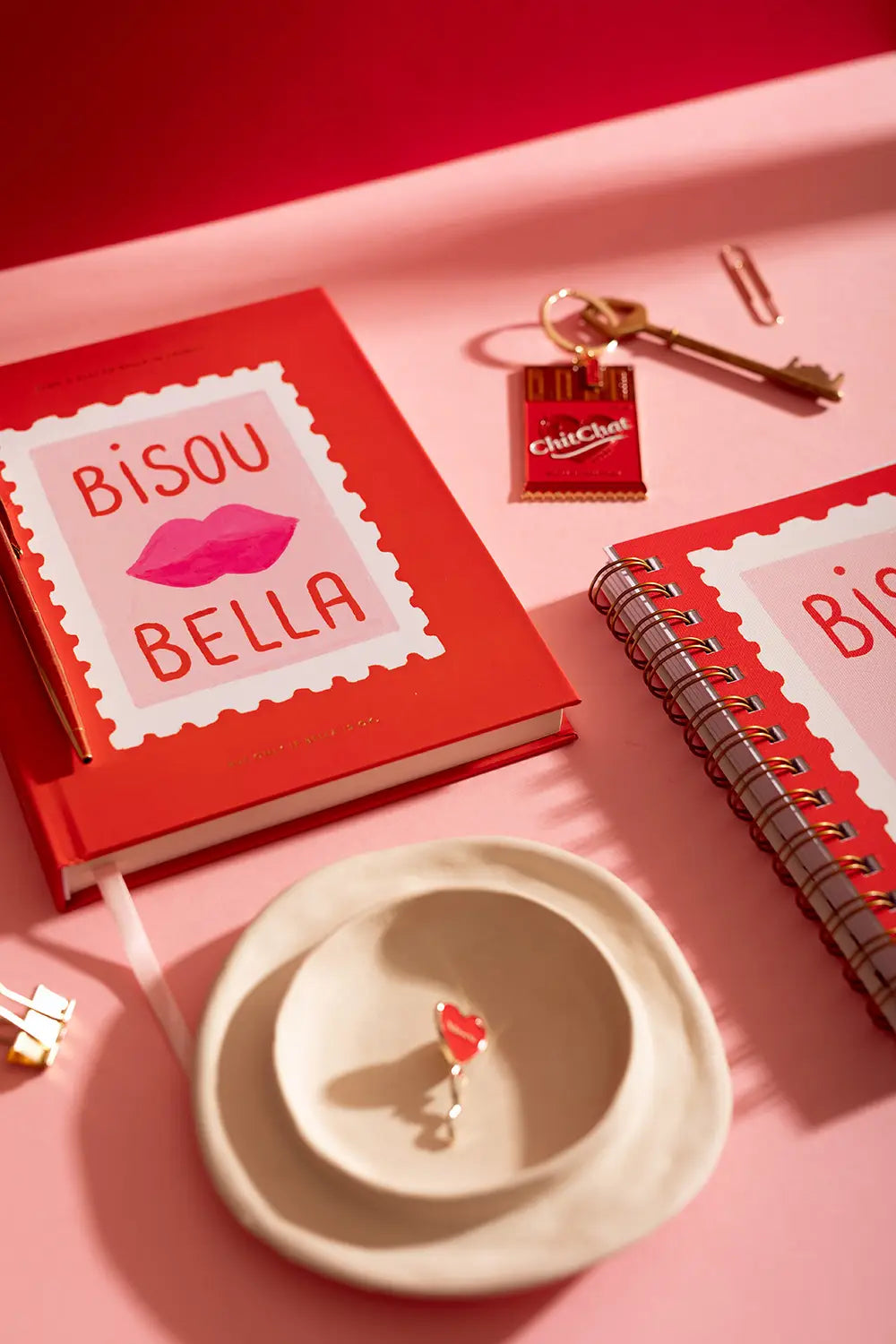 all-the-ways-to-say-bisou-bella-notizbuch-a5-hardcover-liniert-rot image 7