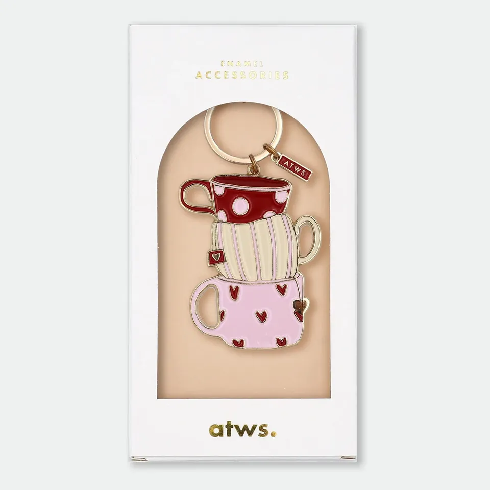 all-the-ways-to-say-tea-time-schl-sselanh-nger-teetassen image 1