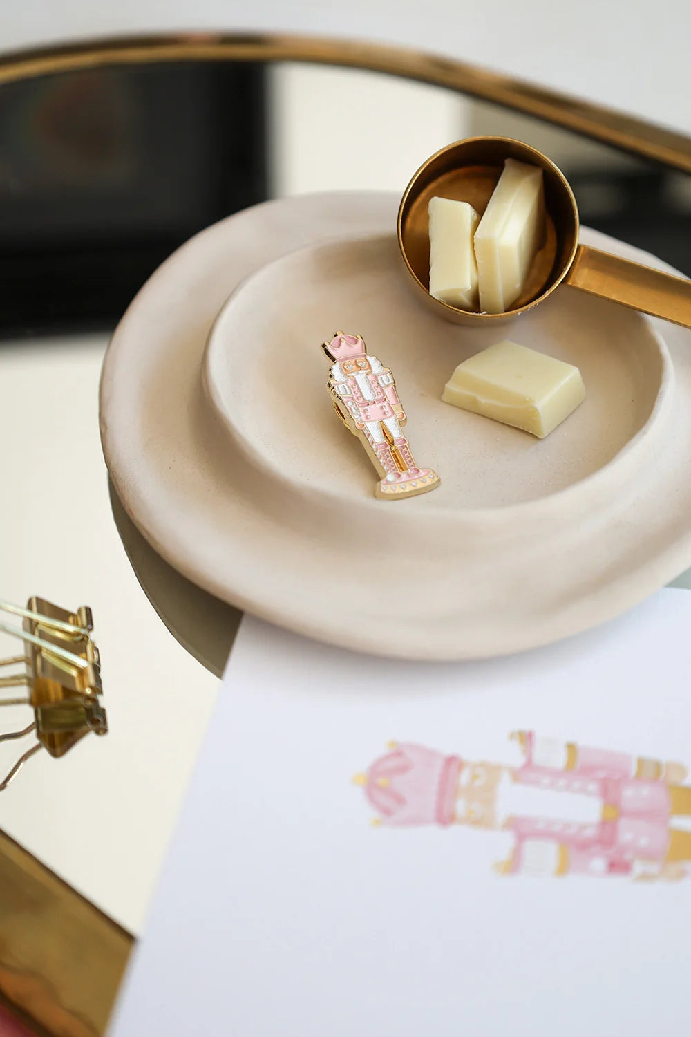 all-the-ways-to-say-pink-nutcracker-pin-anstecker-rosa-emaille image 6
