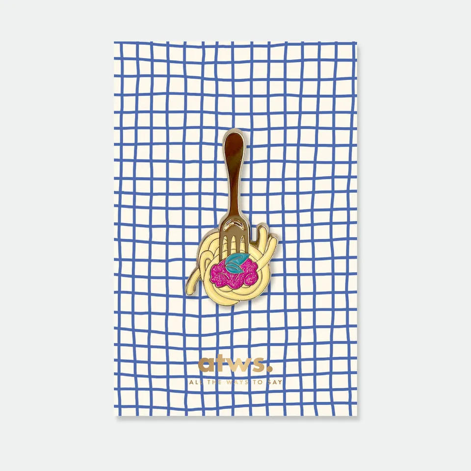 all-the-ways-to-say-fork-and-pasta-pin-emaille-23x27-mm image 1