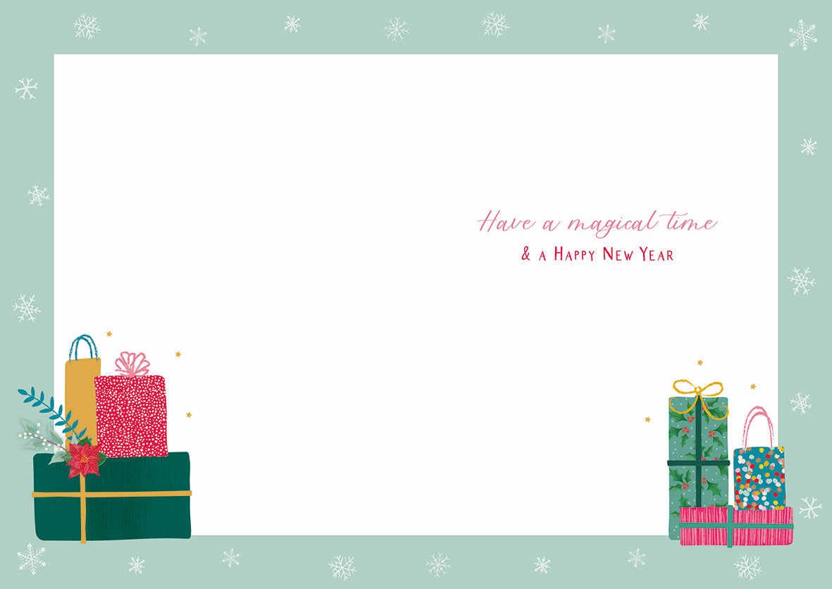 otter-house-christmas-weihnachtskarte-tochter-m-dchen-mit-geschenken image 2