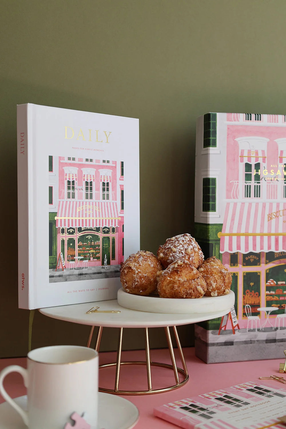 all-the-ways-to-say-daily-bakery-notizbuch-a5-liniert-goldfolie image 7