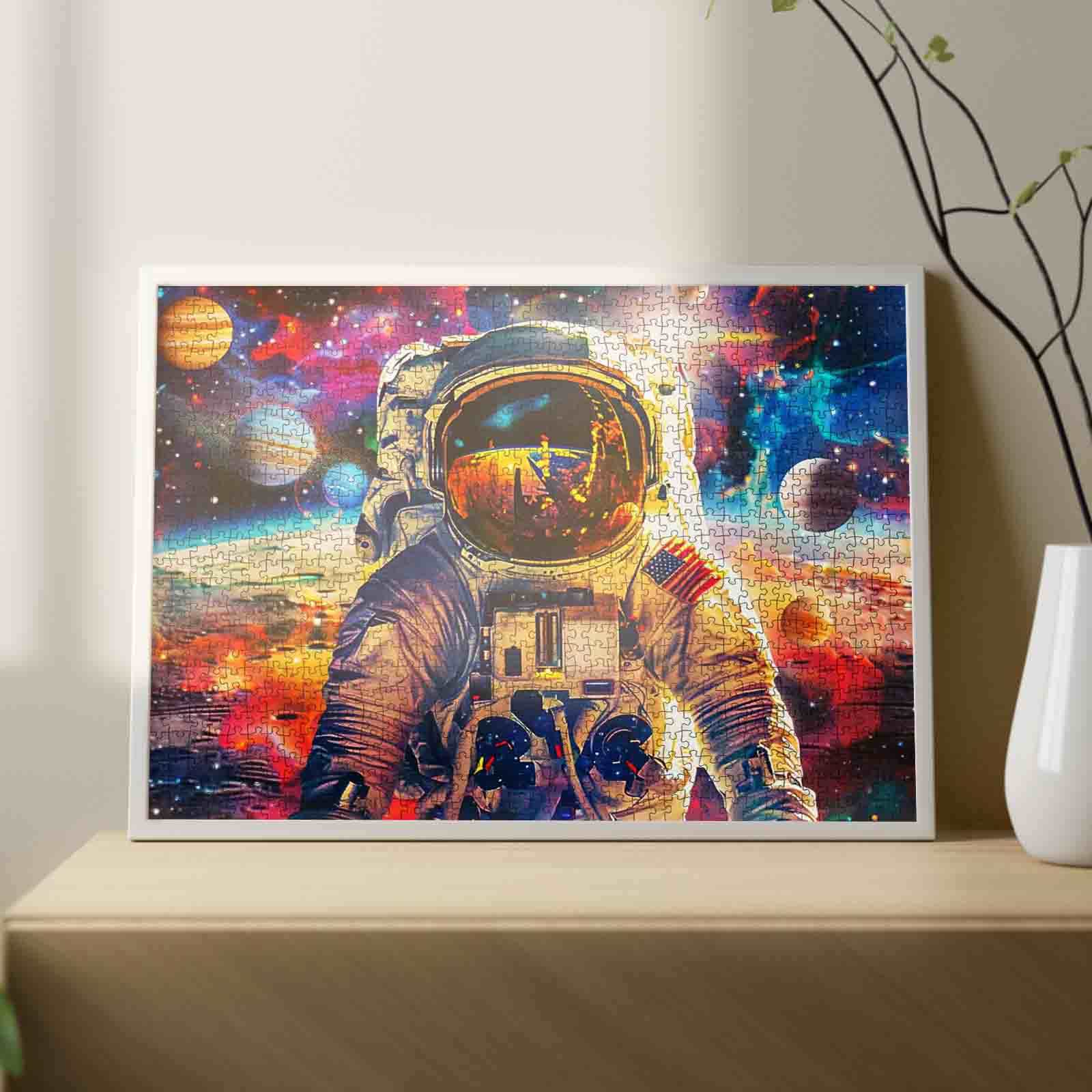 tucocoo-astronaut-shining-golden-sunlight-puzzle-1000-teile-space image 3