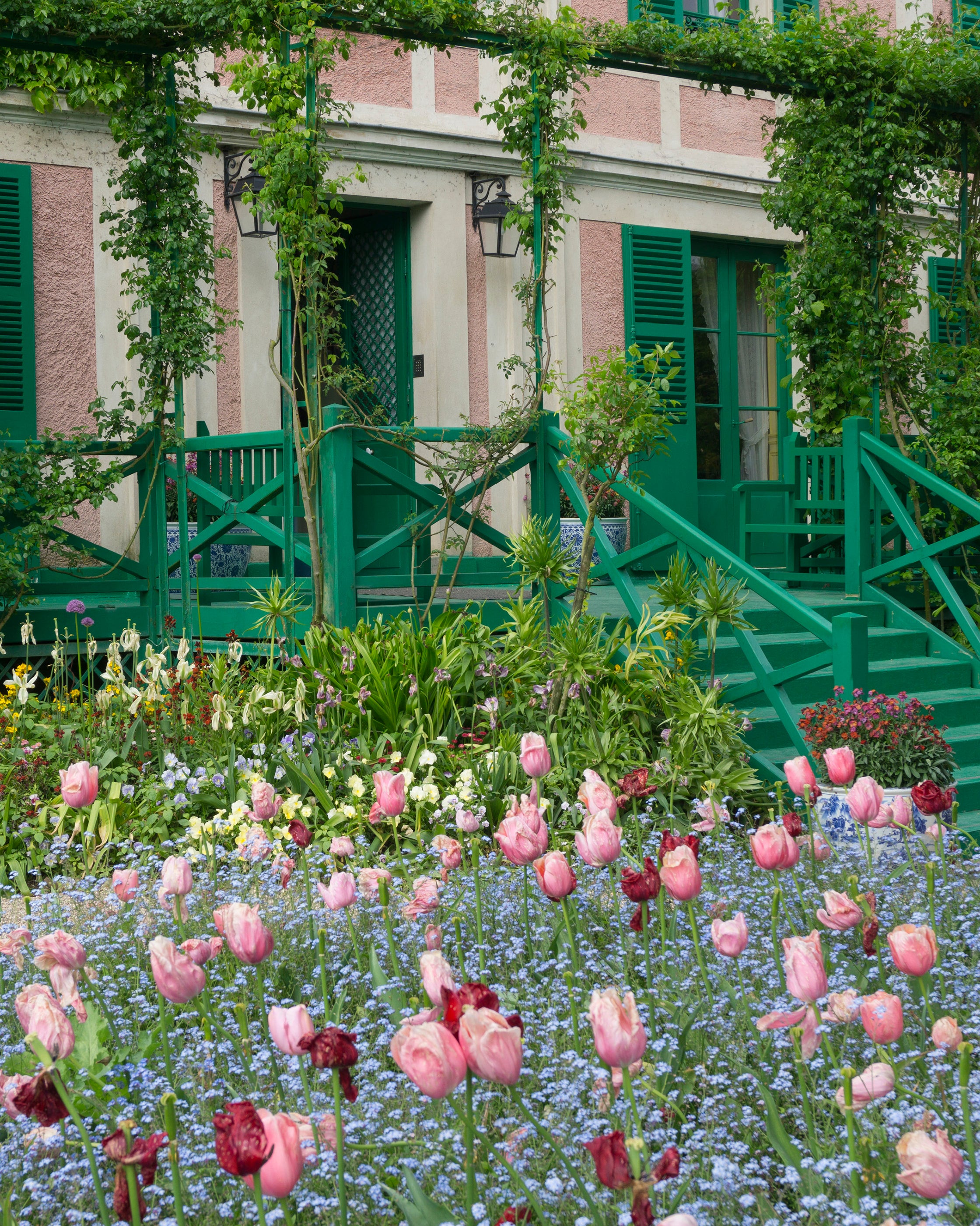pomegranate-monet-s-passion-giverny-2027-mini-wandkalender-garten image 2