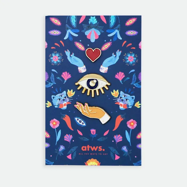 all-the-ways-to-say-heart-on-hand-xl-pin-hand-herz-gold image 1