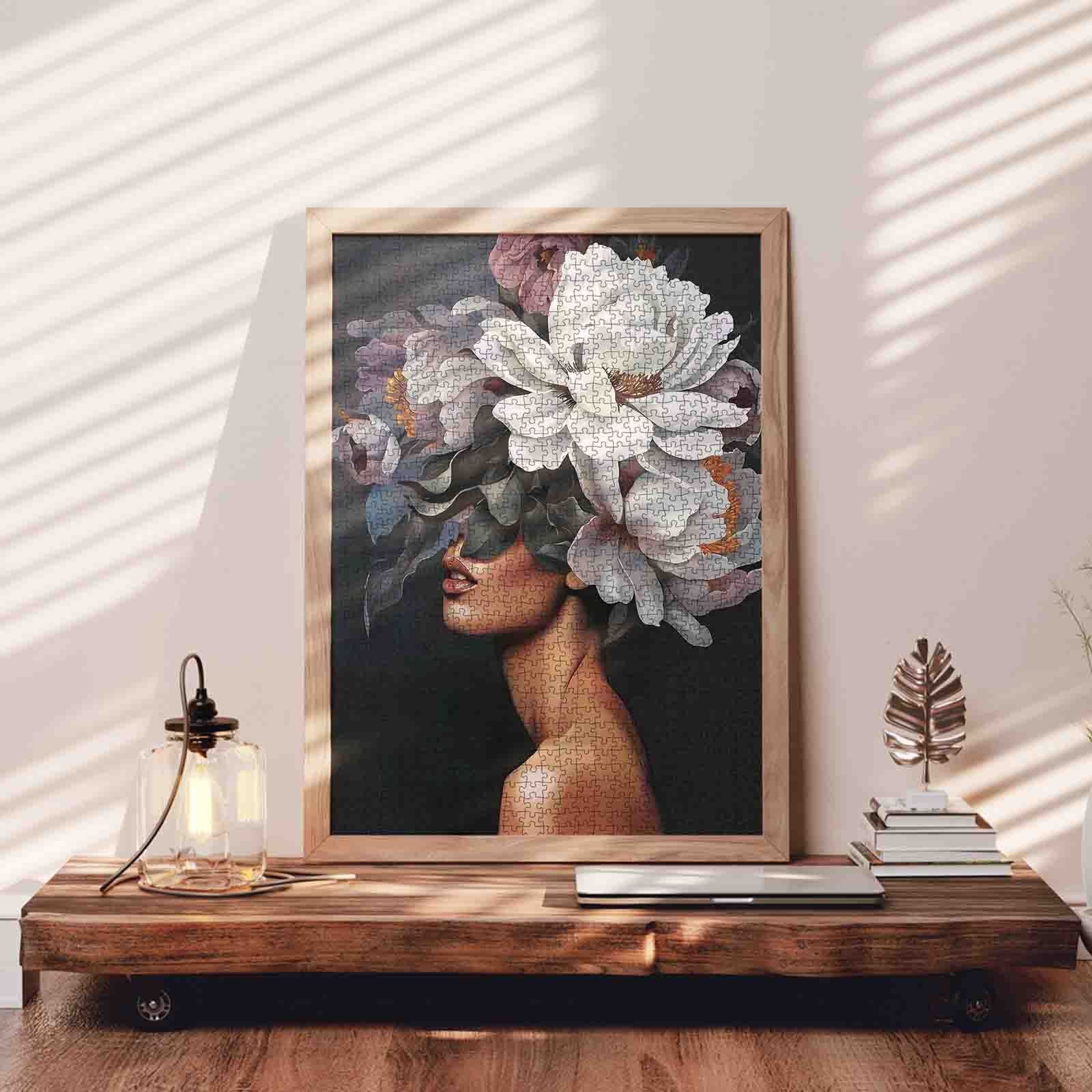 tucocoo-floral-elegance-portrait-puzzle-1000-teile-frau image 3
