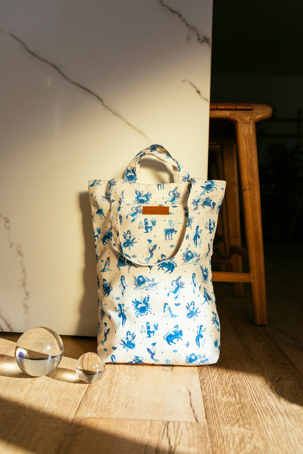 all-the-ways-to-say-astro-tote-bag-sternzeichen-recycling image 2