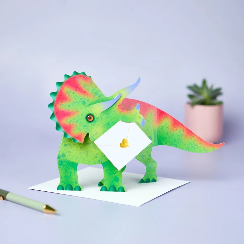 otter-house-dinosaur-triceratops-3d-karte-special-delivery image 1