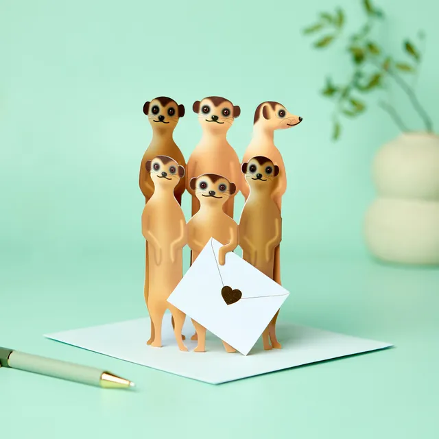 otter-house-special-delivery-meerkats-grusskarte-wildlife-3d image 1