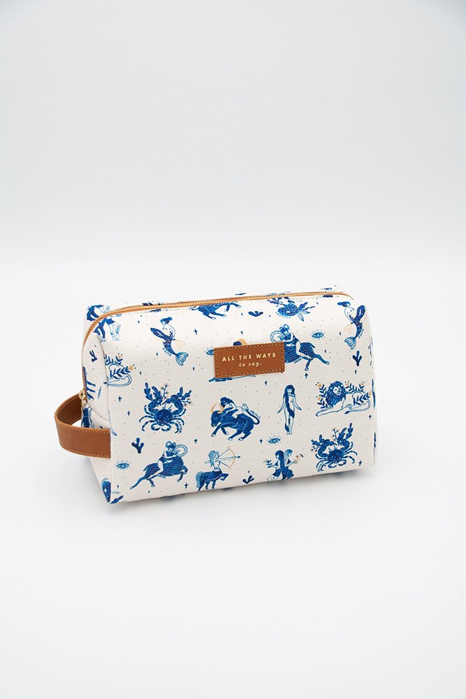 all-the-ways-to-say-astro-kulturtasche-blau-sterne-recycelt image 8