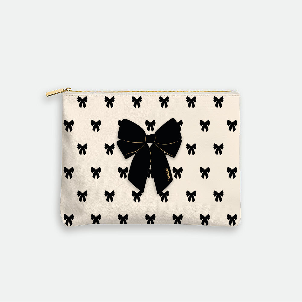 all-the-ways-to-say-black-bow-pouch-tasche-19x14-cm image 1