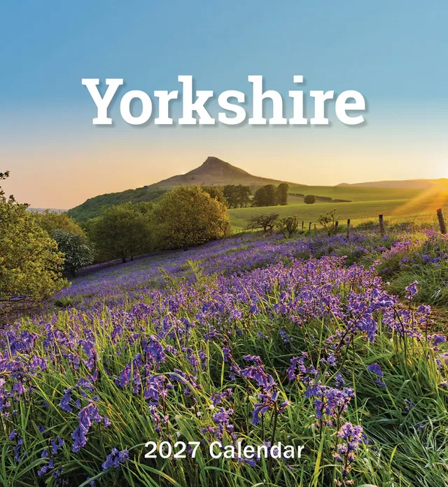 otter-house-puzzle-calendars-yorkshire-mini-easel-calendar-2027-landschaft image 1