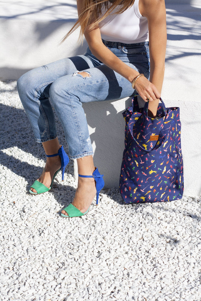 all-the-ways-to-say-neon-birds-tote-bag-recycelt-43x32cm image 2