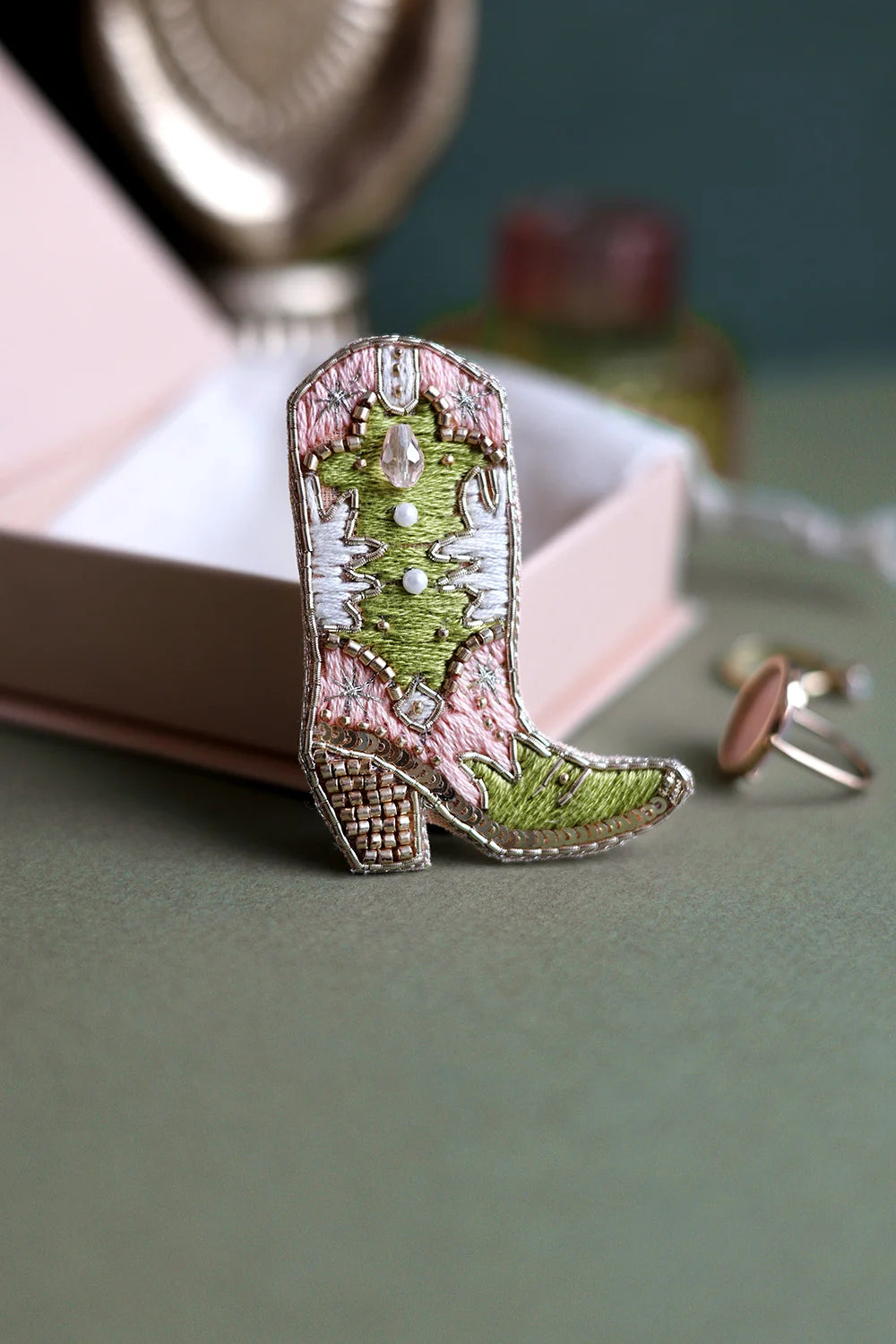all-the-ways-to-say-santiag-brosche-cowboystiefel-70mm image 6