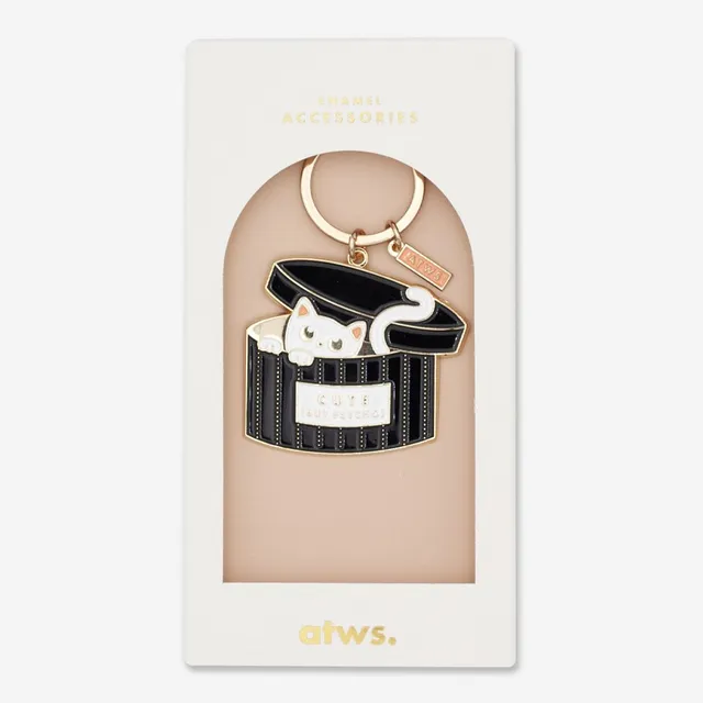 all-the-ways-to-say-cute-but-psycho-schl-sselanh-nger-gold-emaille image 1