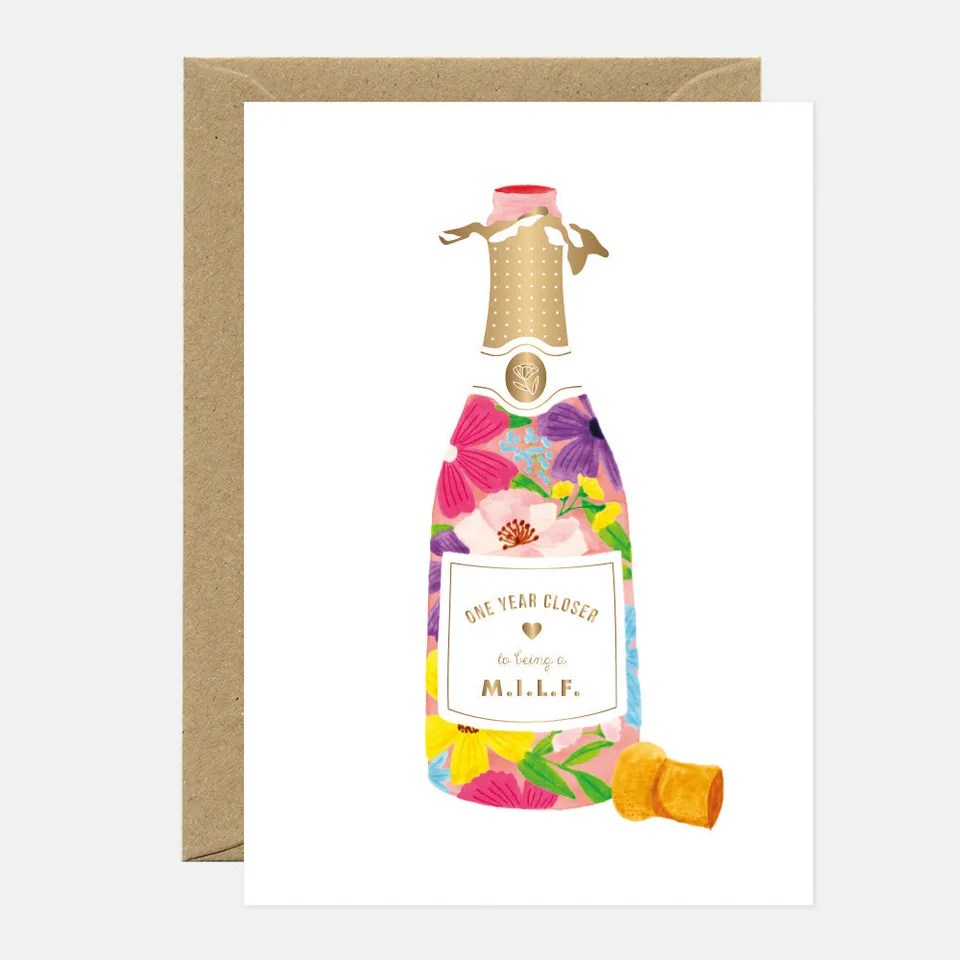 all-the-ways-to-say-milf-bottle-geburtstagskarte-a6-goldfolie image 1