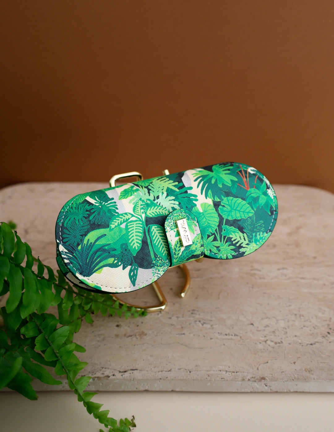 all-the-ways-to-say-green-cliff-clip-case-brillenetui-gr-n image 2