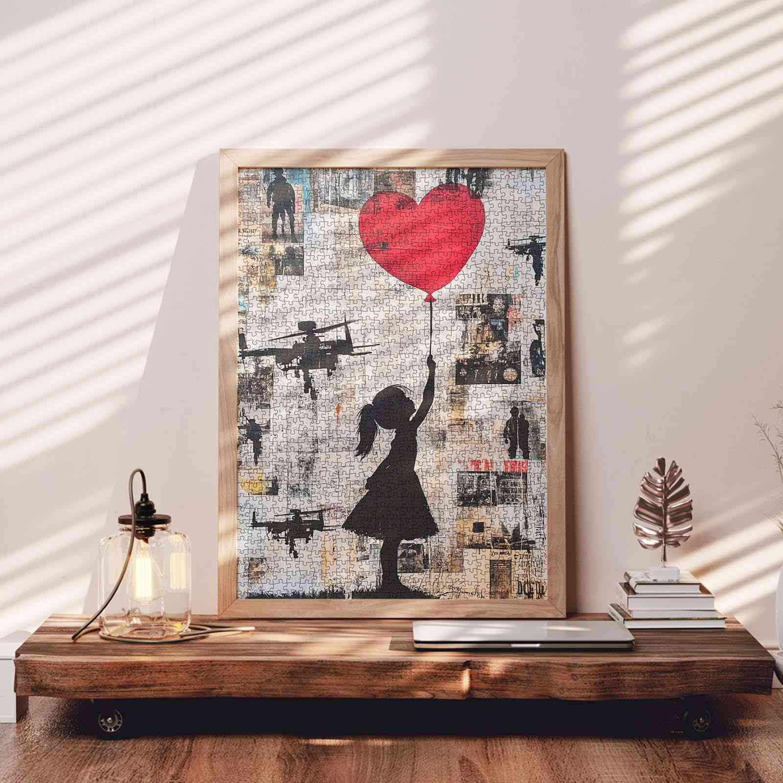 tucocoo-heart-balloon-graffiti-puzzle-1000-teile-street-art image 3