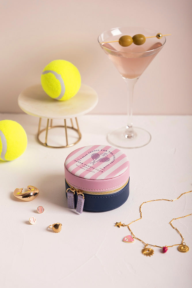 all-the-ways-to-say-after-tennis-club-schmuckk-stchen-rund image 4