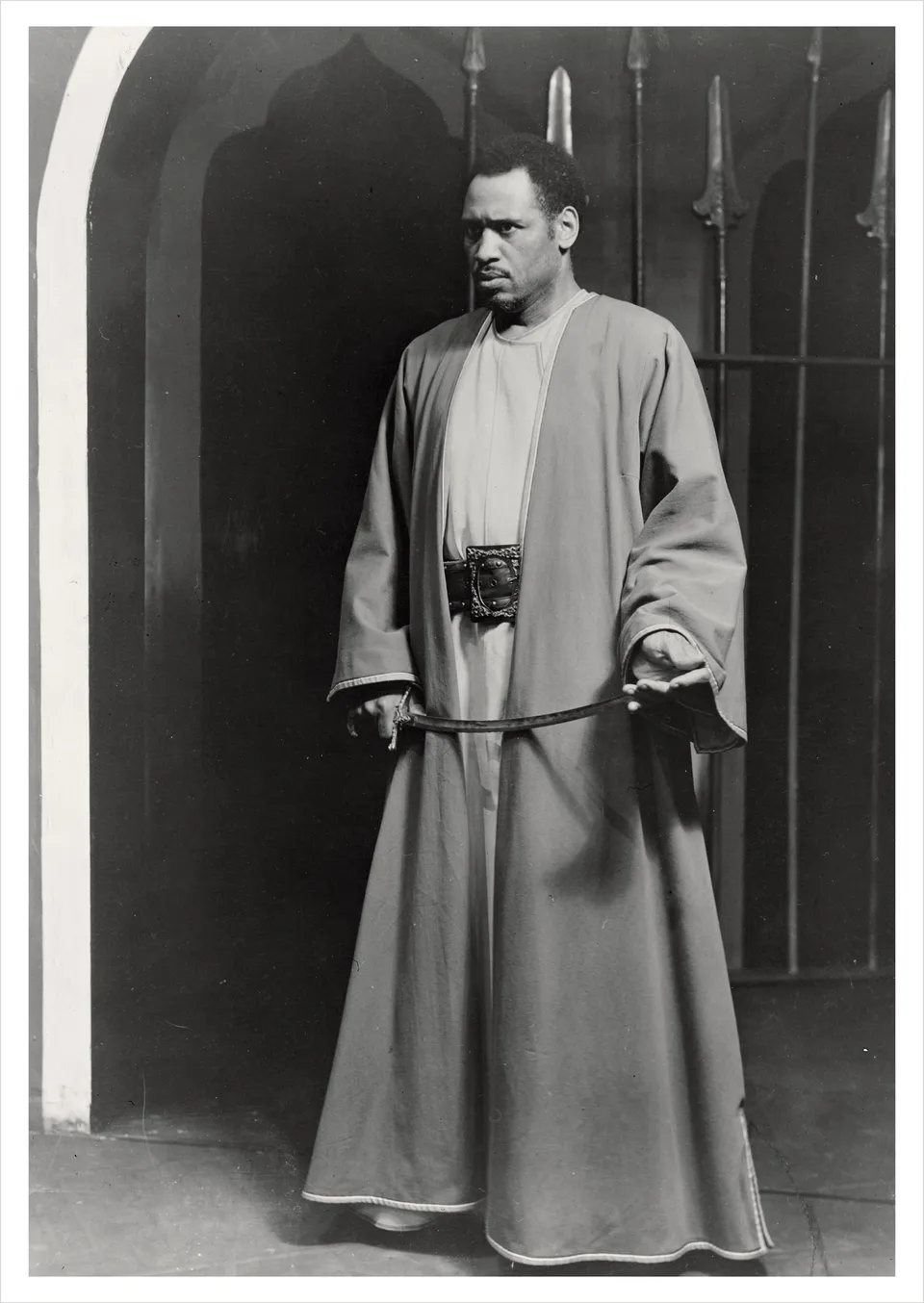 pomegranate-paul-robeson-as-othello-postkarte-theater image 1