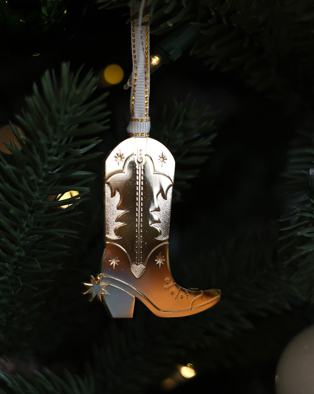 all-the-ways-to-say-gold-santiag-christbaumschmuck-stiefel image 4