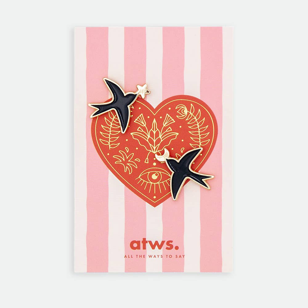 all-the-ways-to-say-swallows-duo-pin-emaille-schwalben image 1
