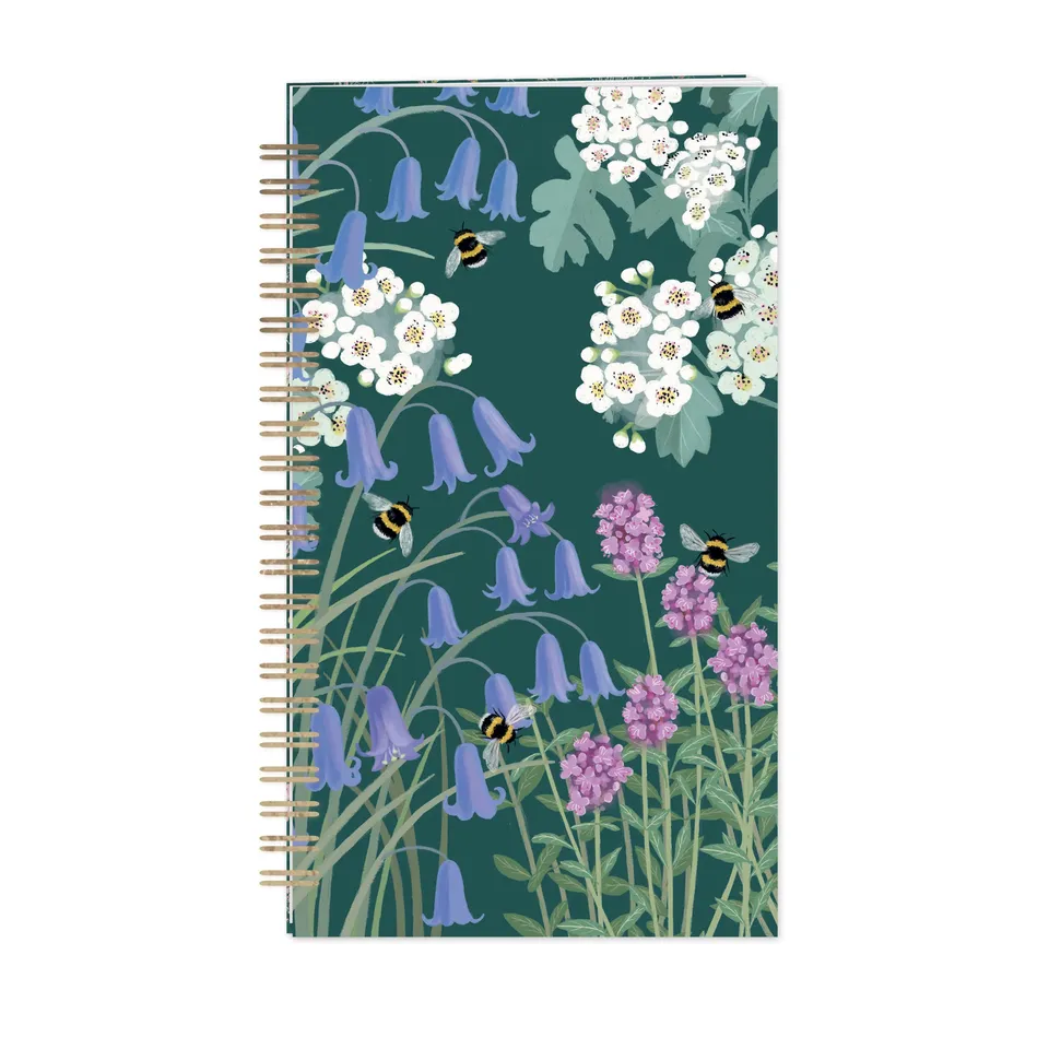 otter-house-rspb-white-blossom-passwortbuch-bienen-blumen image 1
