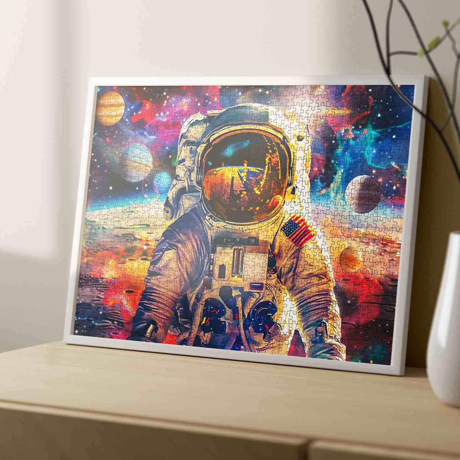 tucocoo-astronaut-shining-golden-sunlight-puzzle-1000-teile-space image 4