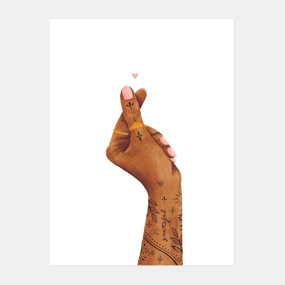 all-the-ways-to-say-fingers-heart-poster-mittel-29-7x39-7 image 1